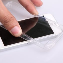 Кристально чистый прозрачный iPhone 5