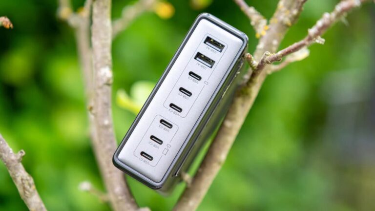 ImageToStl.com_UGREEN-200W-8-Port-GaN-Ladegeraet-Test-6