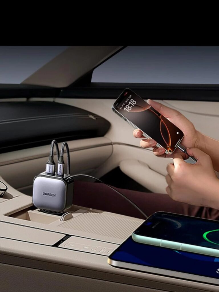 ugreen-nexode-car-charger-60w-with-retractable-usb-c-cable-8346929