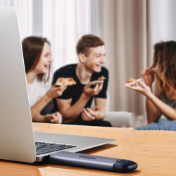 eng_pl_Ugreen-Pocket-Drive-Enclosure-M-2-M-Key-USB-C-USB-A-10Gb-s-gray-CM353-138606_6