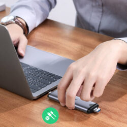 eng_pl_Ugreen-Pocket-Drive-Enclosure-M-2-M-Key-USB-C-USB-A-10Gb-s-gray-CM353-138606_7